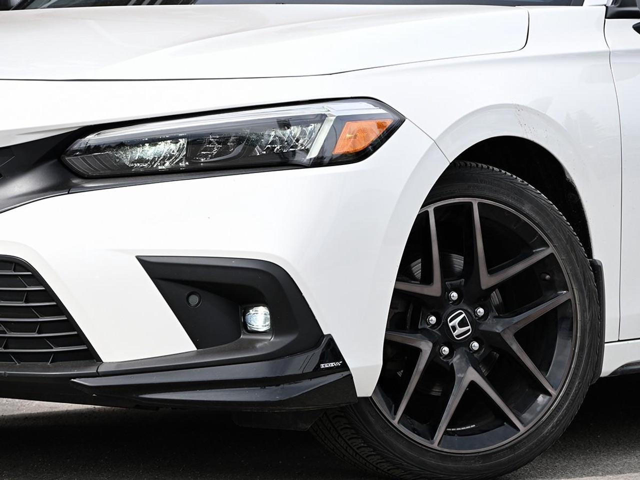 2022 Honda Civic Sport Touring 4dr Hatchback Photo