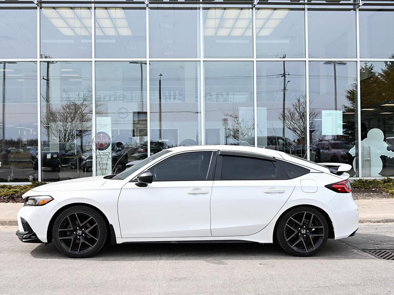 2022 Honda Civic Sport Touring 4dr Hatchback Photo