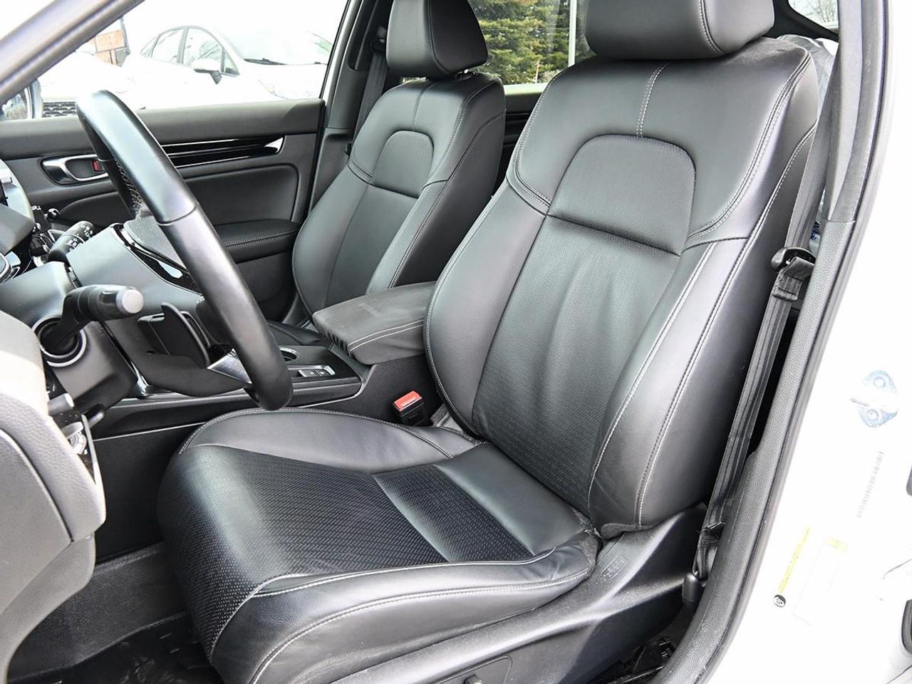 2022 Honda Civic Sport Touring 4dr Hatchback Photo