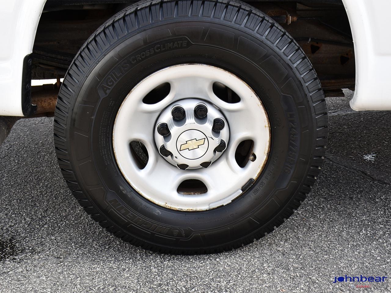 2021 Chevrolet Express 2500 Cargo Photo