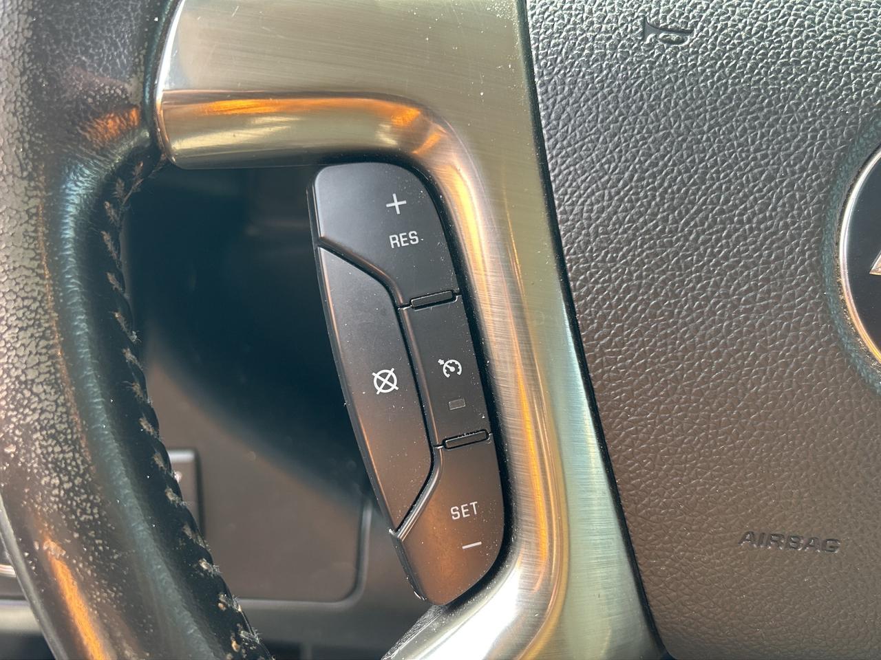2019 Chevrolet Express Base Photo
