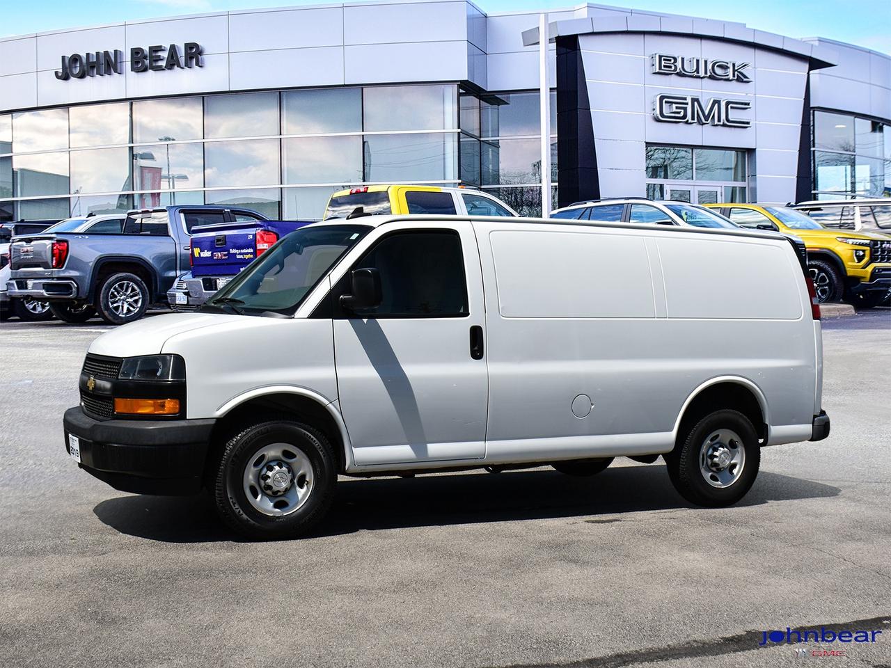 2019 Chevrolet Express Base Photo