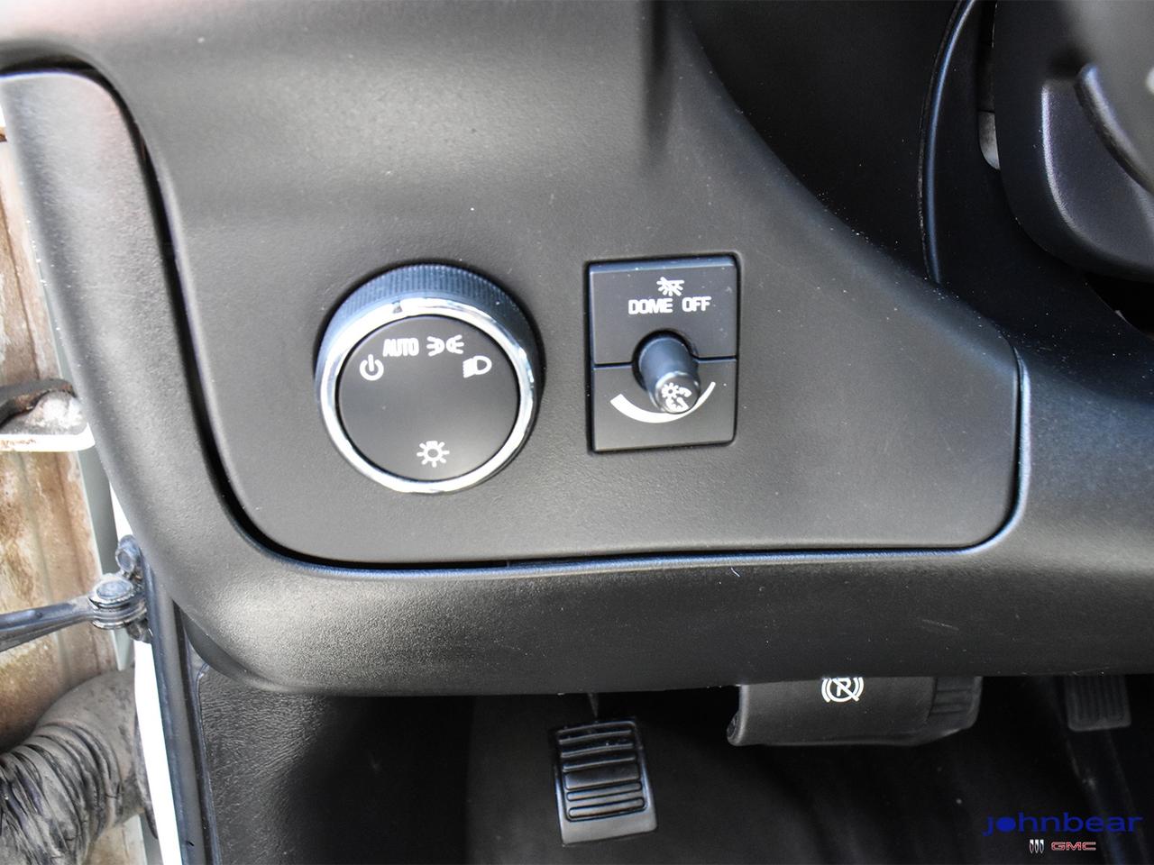 2019 Chevrolet Express Base Photo