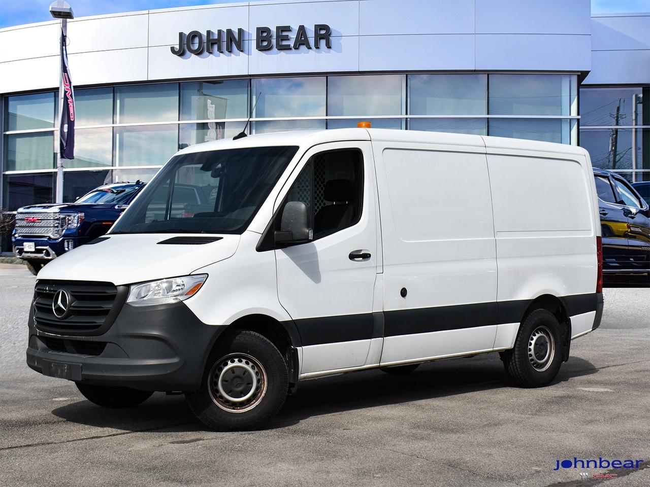 2021 Mercedes-Benz Sprinter Crew Van BASE Photo