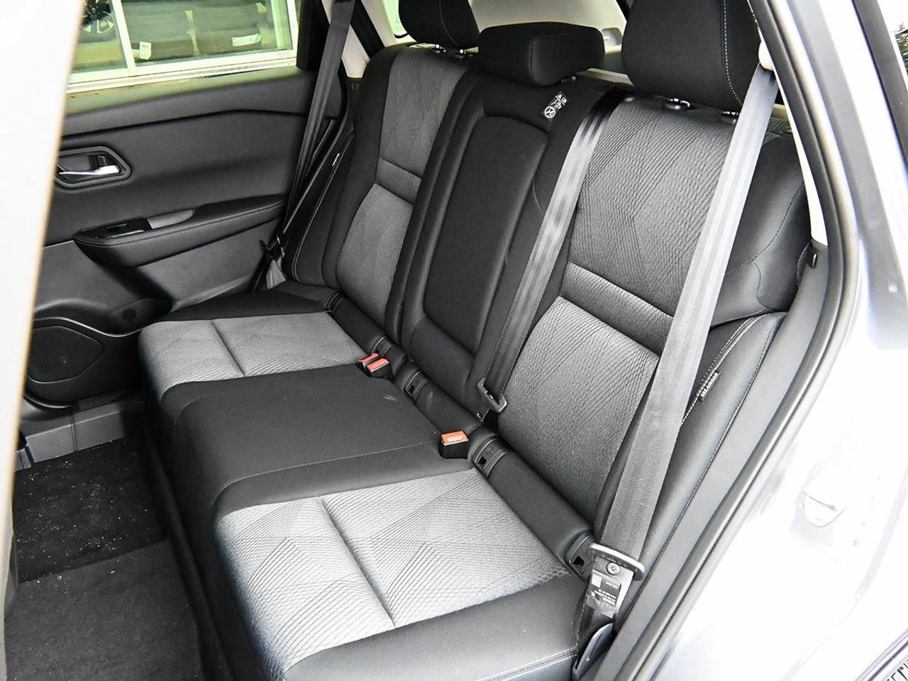 2026 Nissan Rogue SV Moonroof 4dr All-Wheel Drive Sport Utility Photo