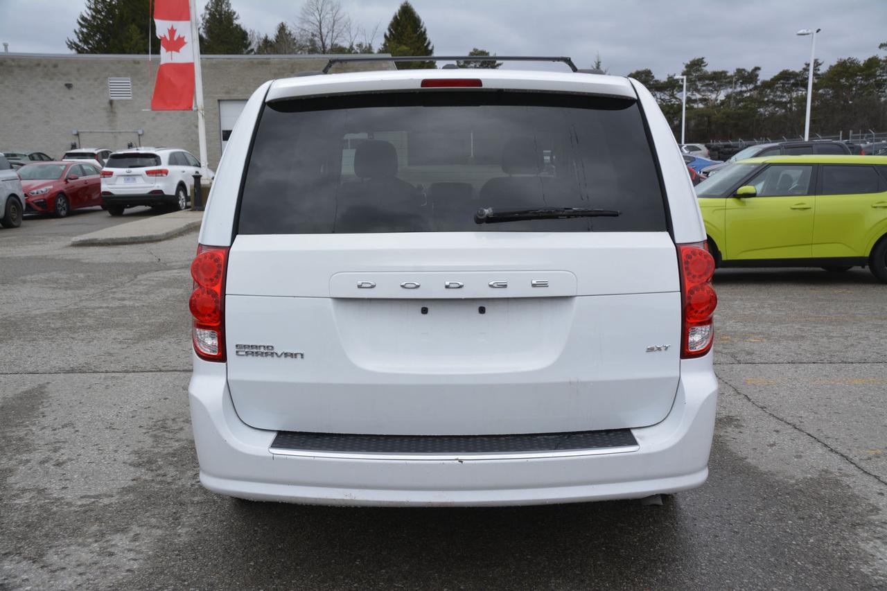 2015 Dodge Grand Caravan 4dr Wgn SXT Photo