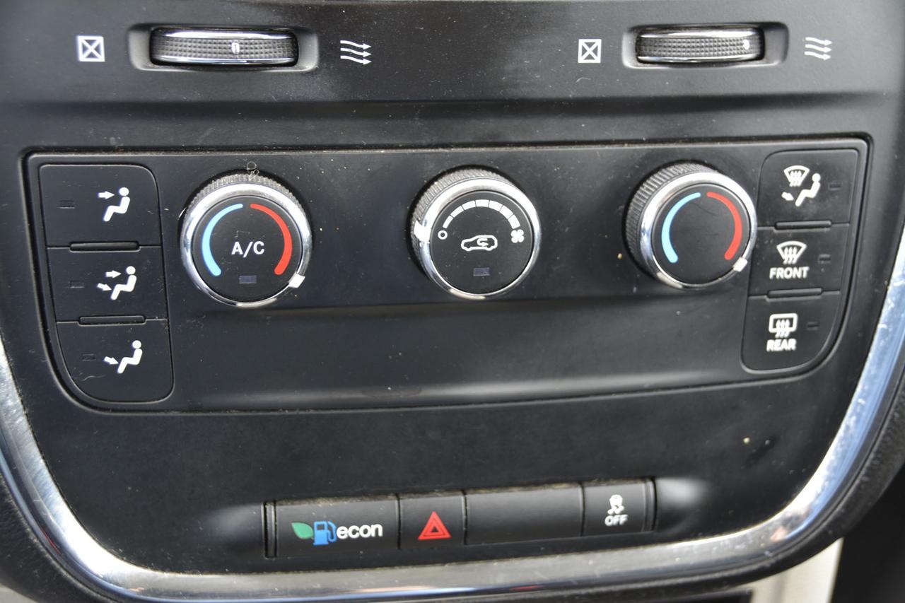 2015 Dodge Grand Caravan 4dr Wgn SXT Photo