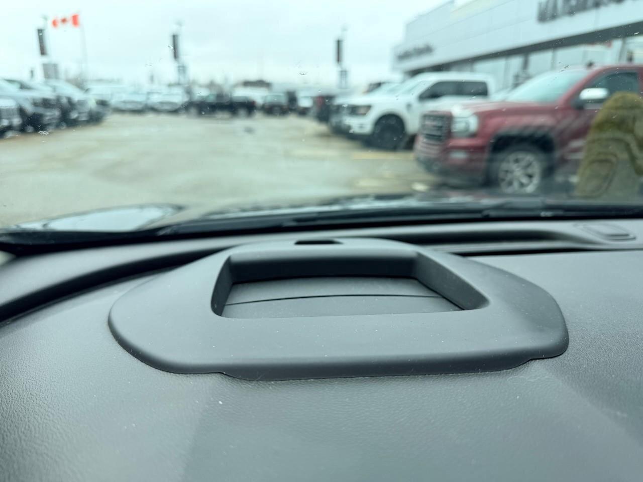 2021 Buick Encore GX AWD 4dr Select Photo