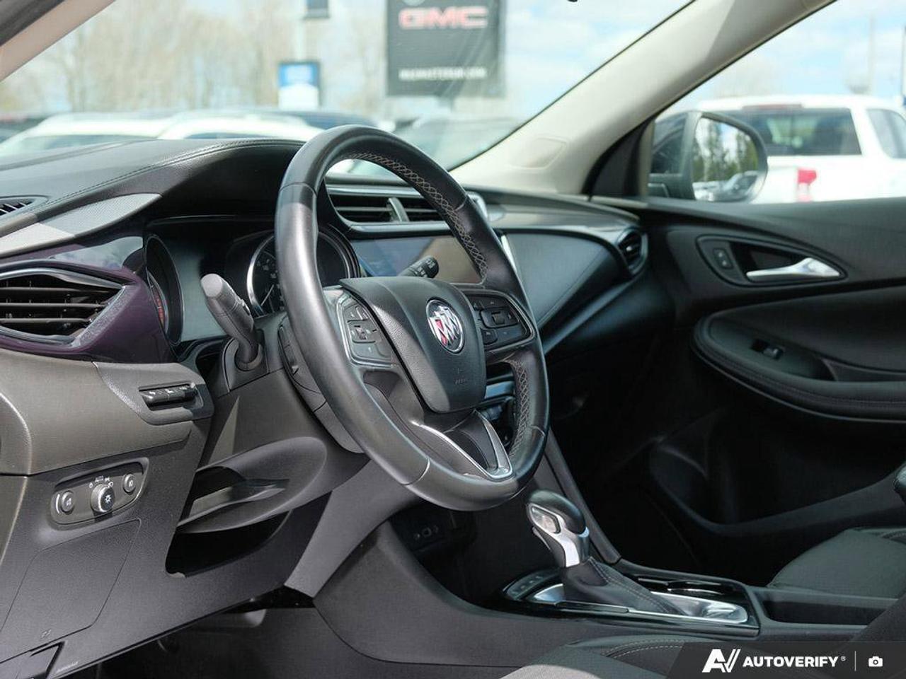 2021 Buick Encore GX SelectSELECT, 1.3L 3-CYLINDER, AWD. ALLOYS, 1-OWNE Photo