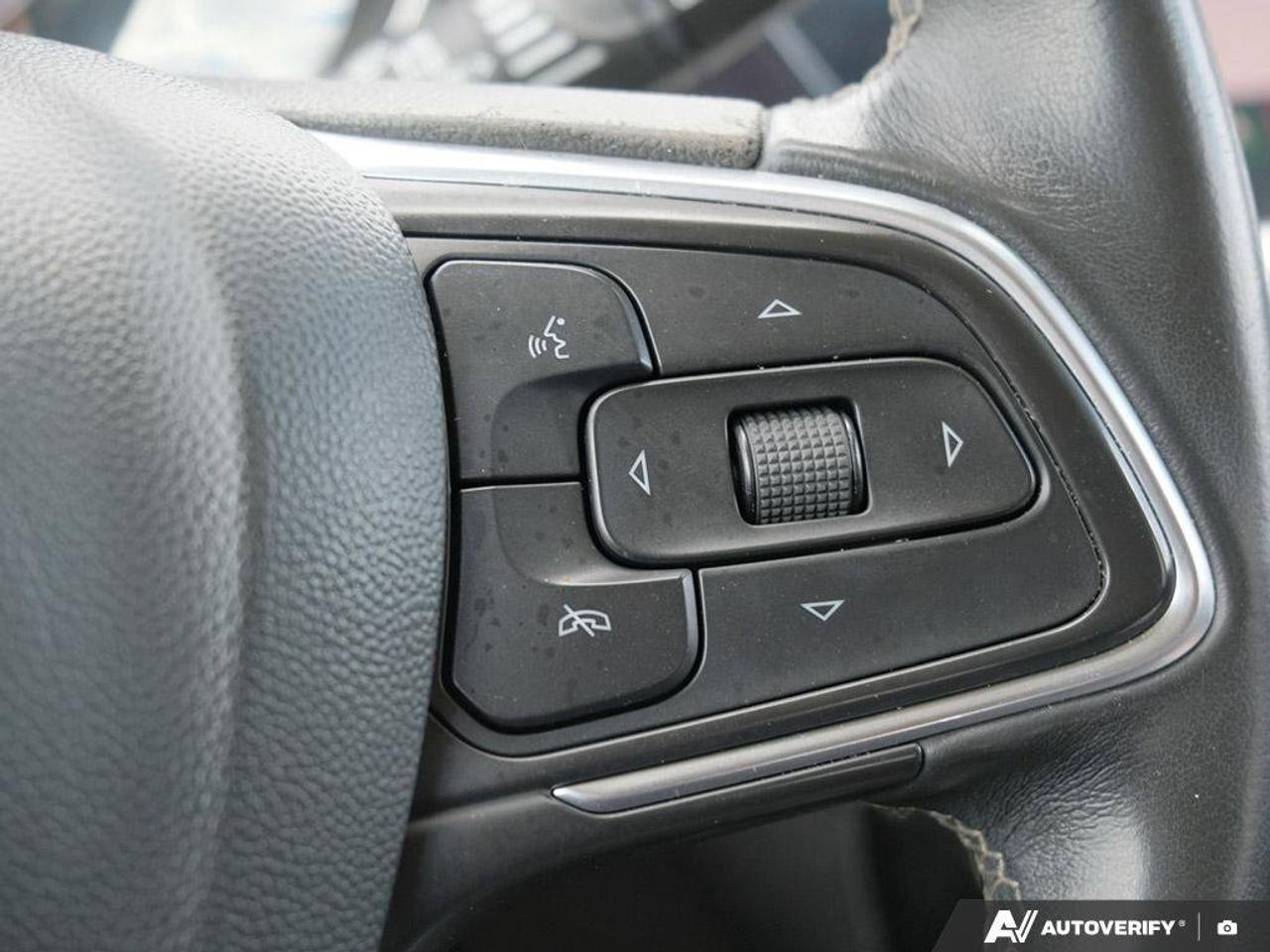 2021 Buick Encore GX SelectSELECT, 1.3L 3-CYLINDER, AWD. ALLOYS, 1-OWNE Photo