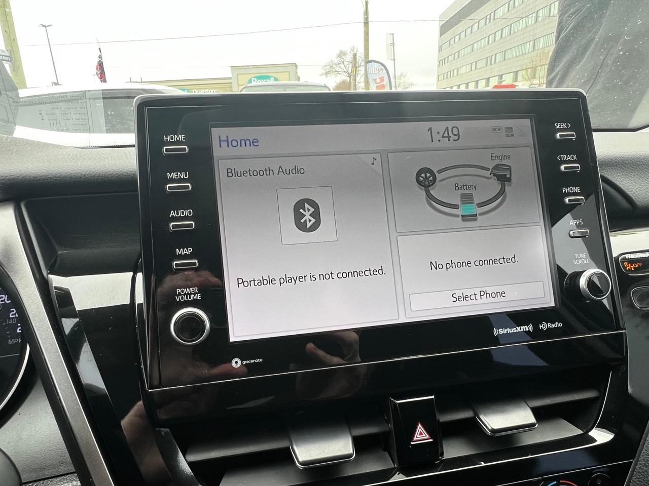 2021 Toyota Camry Hybrid SE Auto Photo