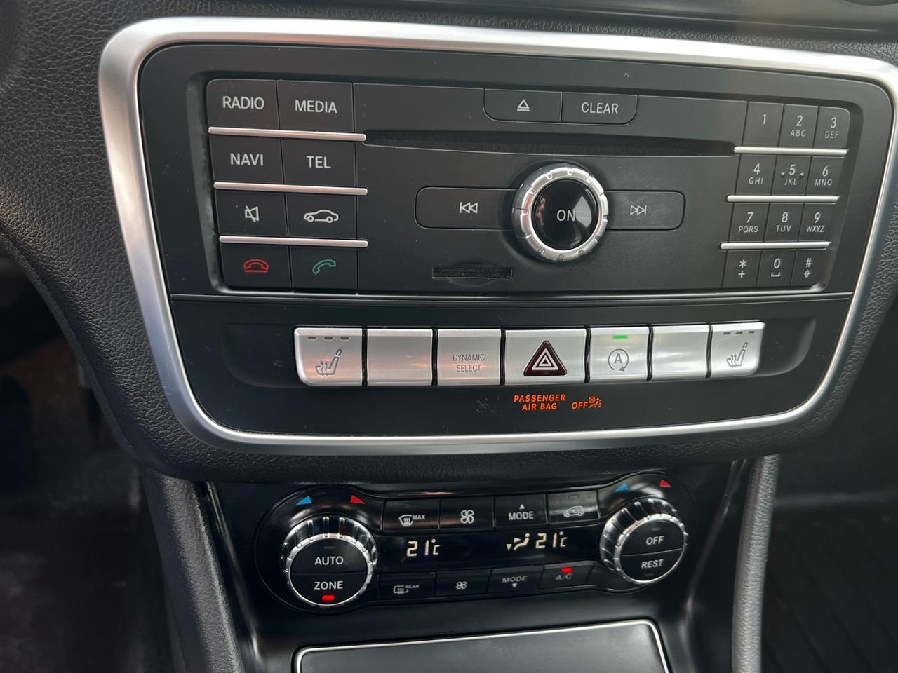 2018 Mercedes-Benz CLA-Class CLA 250 4MATIC Photo