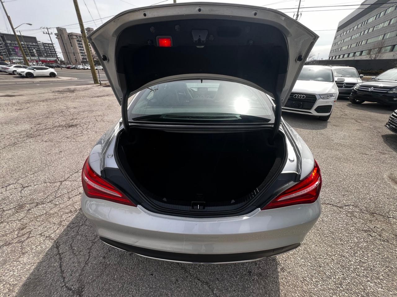 2018 Mercedes-Benz CLA-Class CLA 250 4MATIC Photo