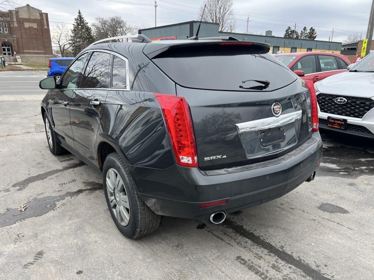 2014 Cadillac SRX All-wheel Drive 4dr Luxury Photo2