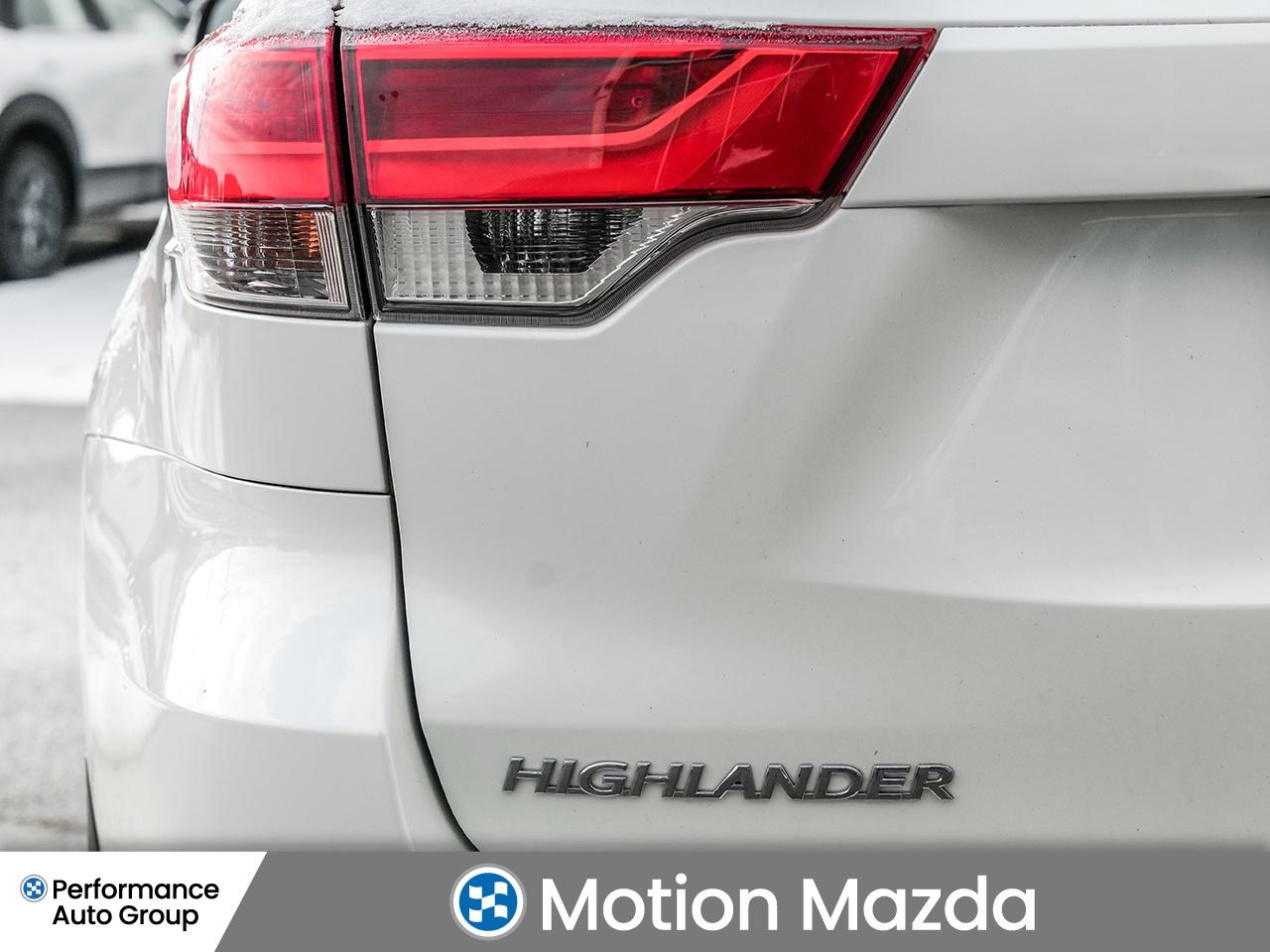 2018 Toyota Highlander AWD XLE   Nav   Sunroof   8 Passenger Photo