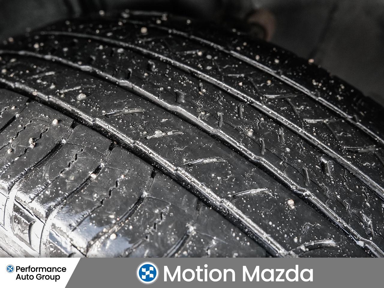 2018 Toyota Highlander AWD XLE   Nav   Sunroof   8 Passenger Photo