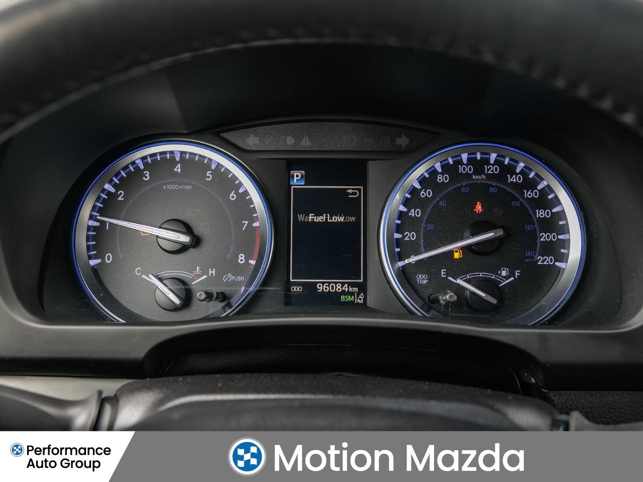 2018 Toyota Highlander AWD XLE   Nav   Sunroof   8 Passenger Photo