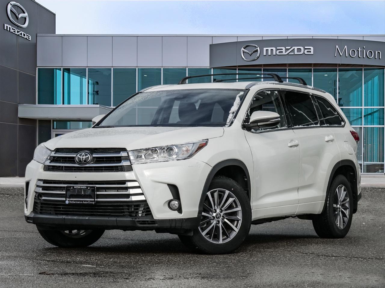 2018 Toyota Highlander AWD XLE   Nav   Sunroof   8 Passenger Photo
