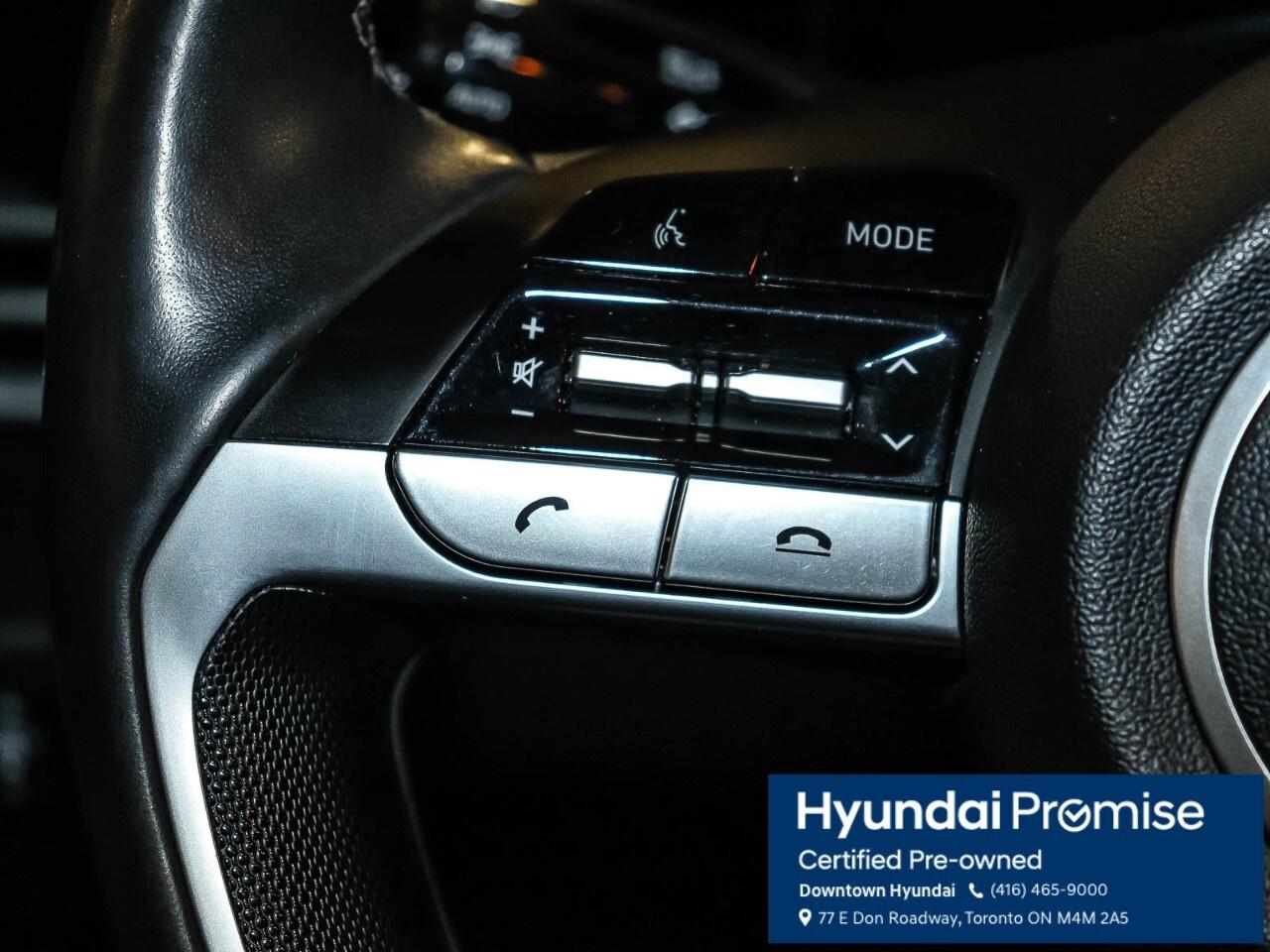 2023 Hyundai Elantra Luxury IVT Photo