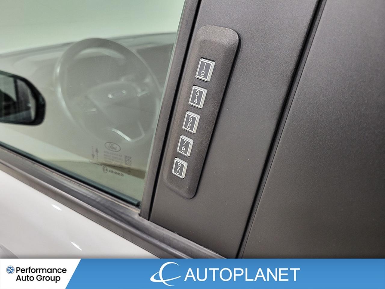 2023 Ford Maverick LARIAT AWD - FINANCE @$136/WK OR LEASE @$151/WK Photo