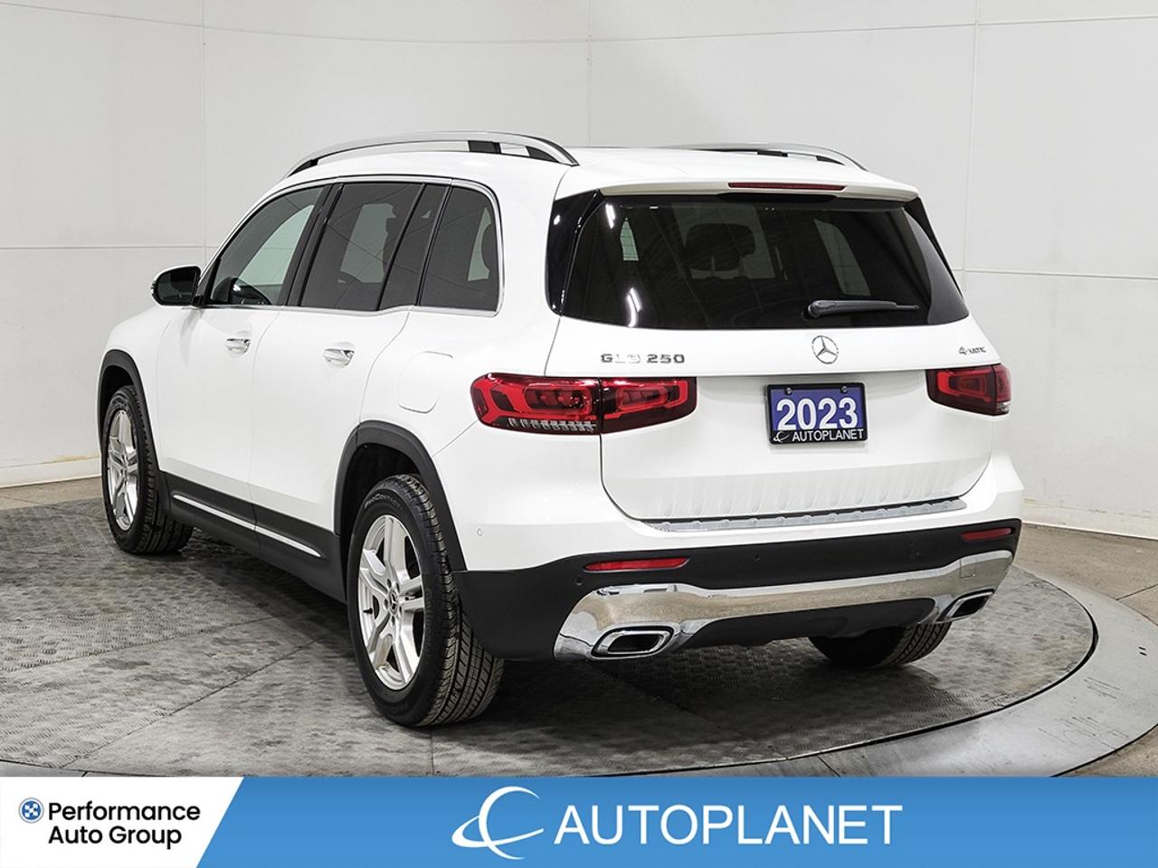 2023 Mercedes-Benz GLB 4MATIC, Pano Roof, Heated Seats, Android Auto! Photo