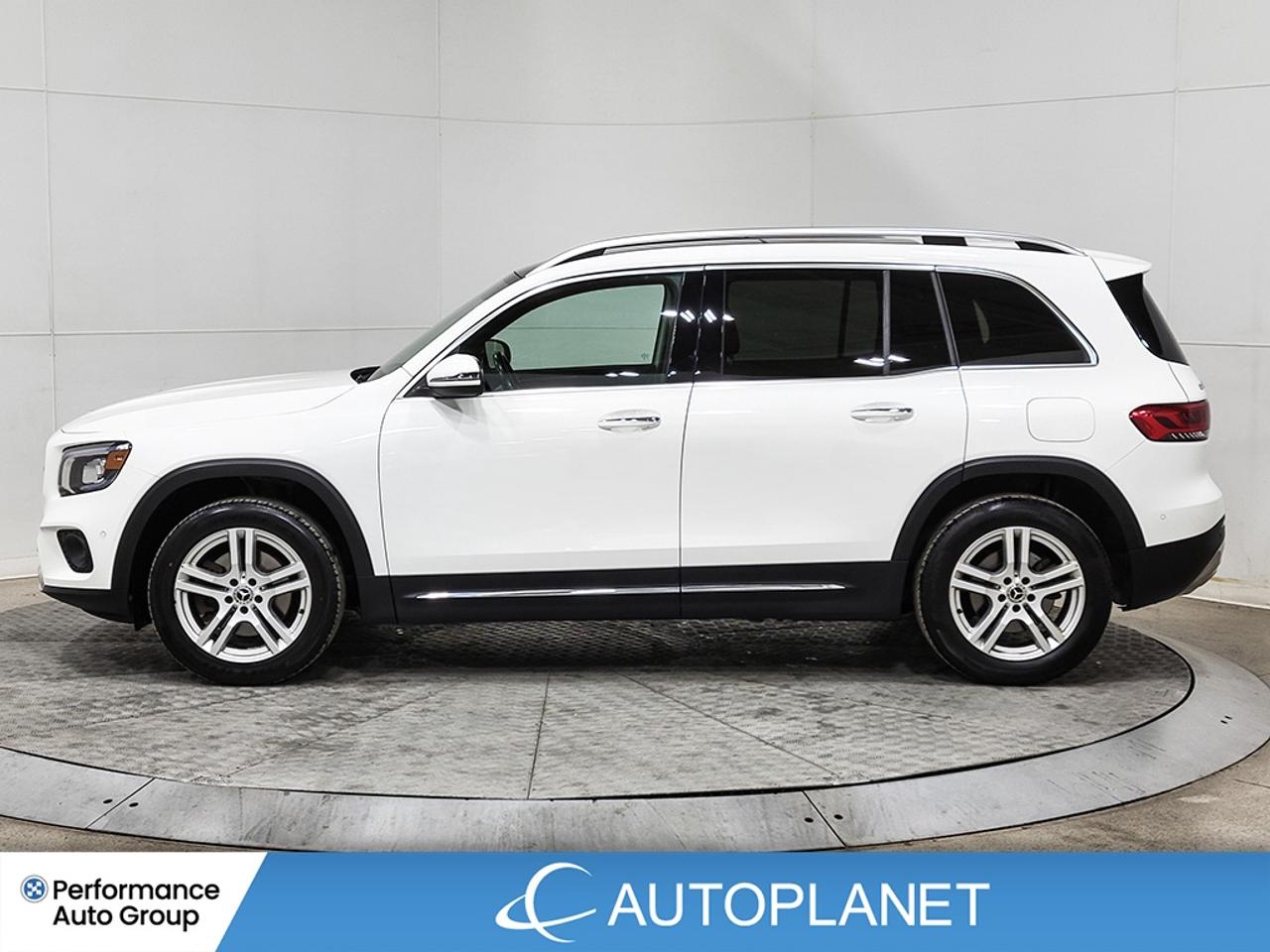 2023 Mercedes-Benz GLB 4MATIC, Pano Roof, Heated Seats, Android Auto! Photo