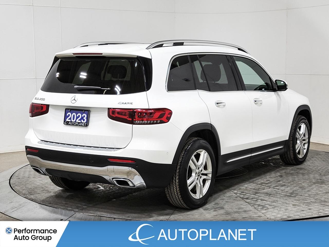 2023 Mercedes-Benz GLB 4MATIC, Pano Roof, Heated Seats, Android Auto! Photo