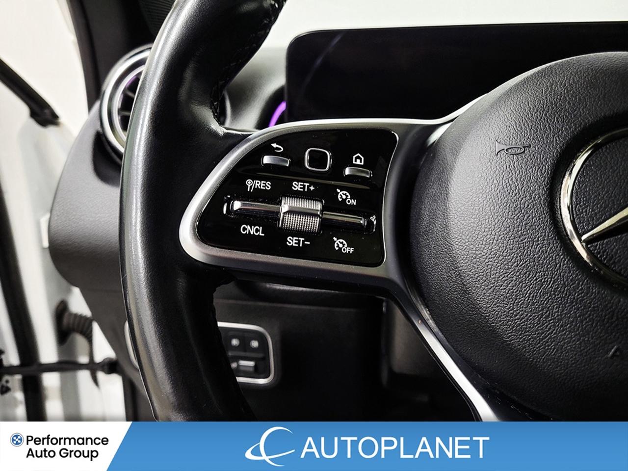 2023 Mercedes-Benz GLB 4MATIC, Pano Roof, Heated Seats, Android Auto! Photo