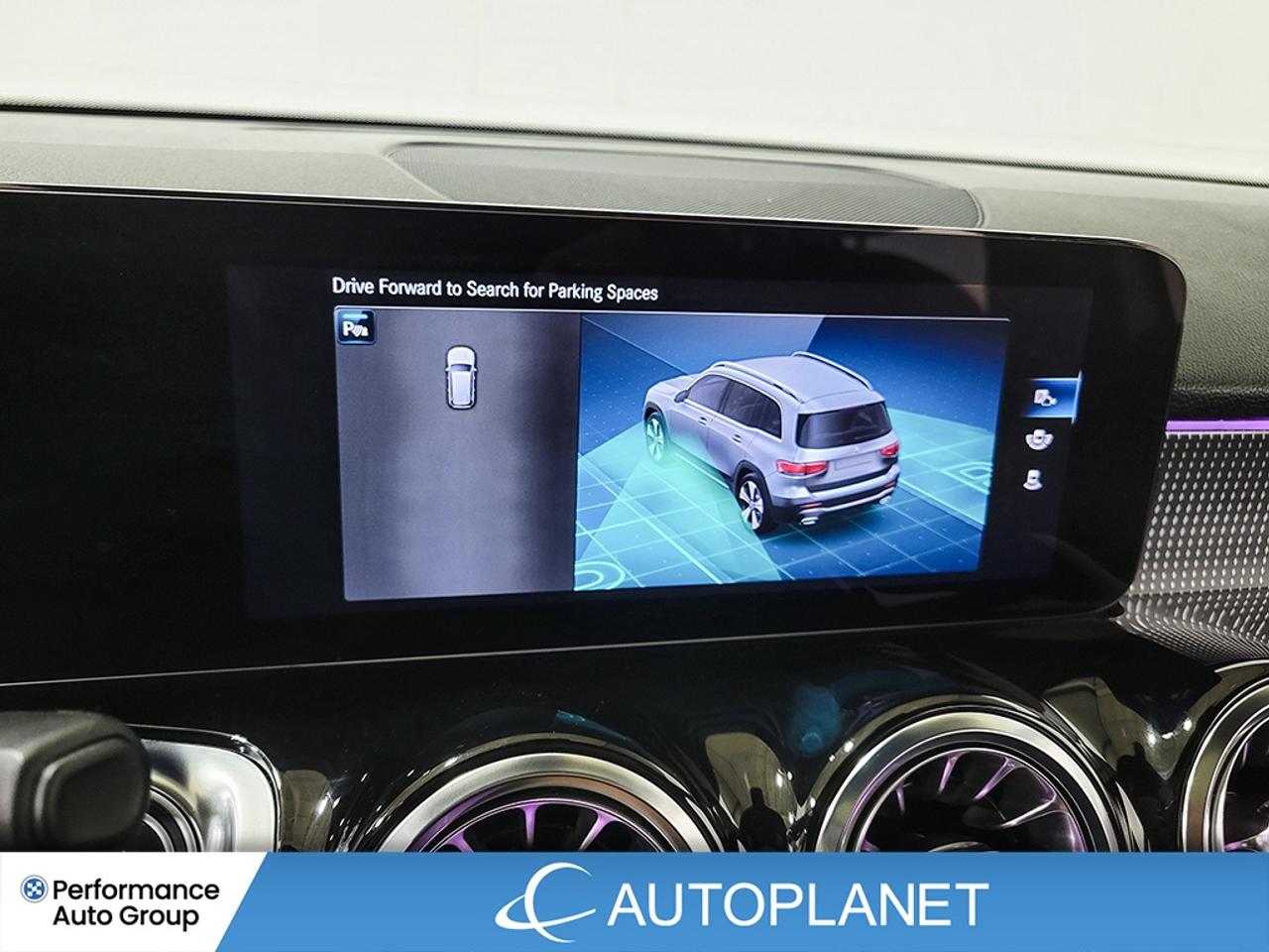 2023 Mercedes-Benz GLB 4MATIC, Pano Roof, Heated Seats, Android Auto! Photo