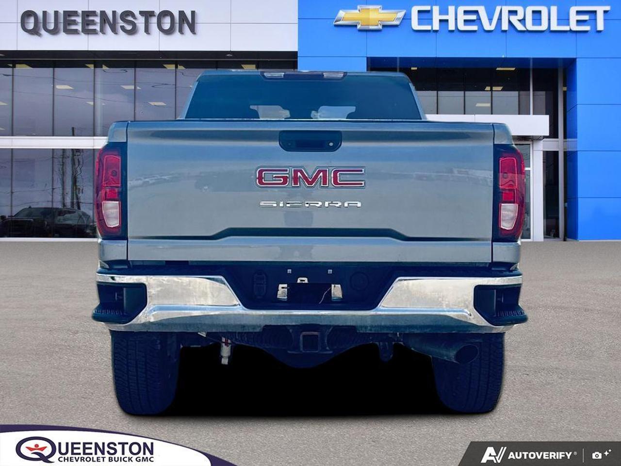2025 GMC SIERRA 2500HD Pro   NO CLAIMS   6.6L V8 GAS   APPLE CARPLAY Photo