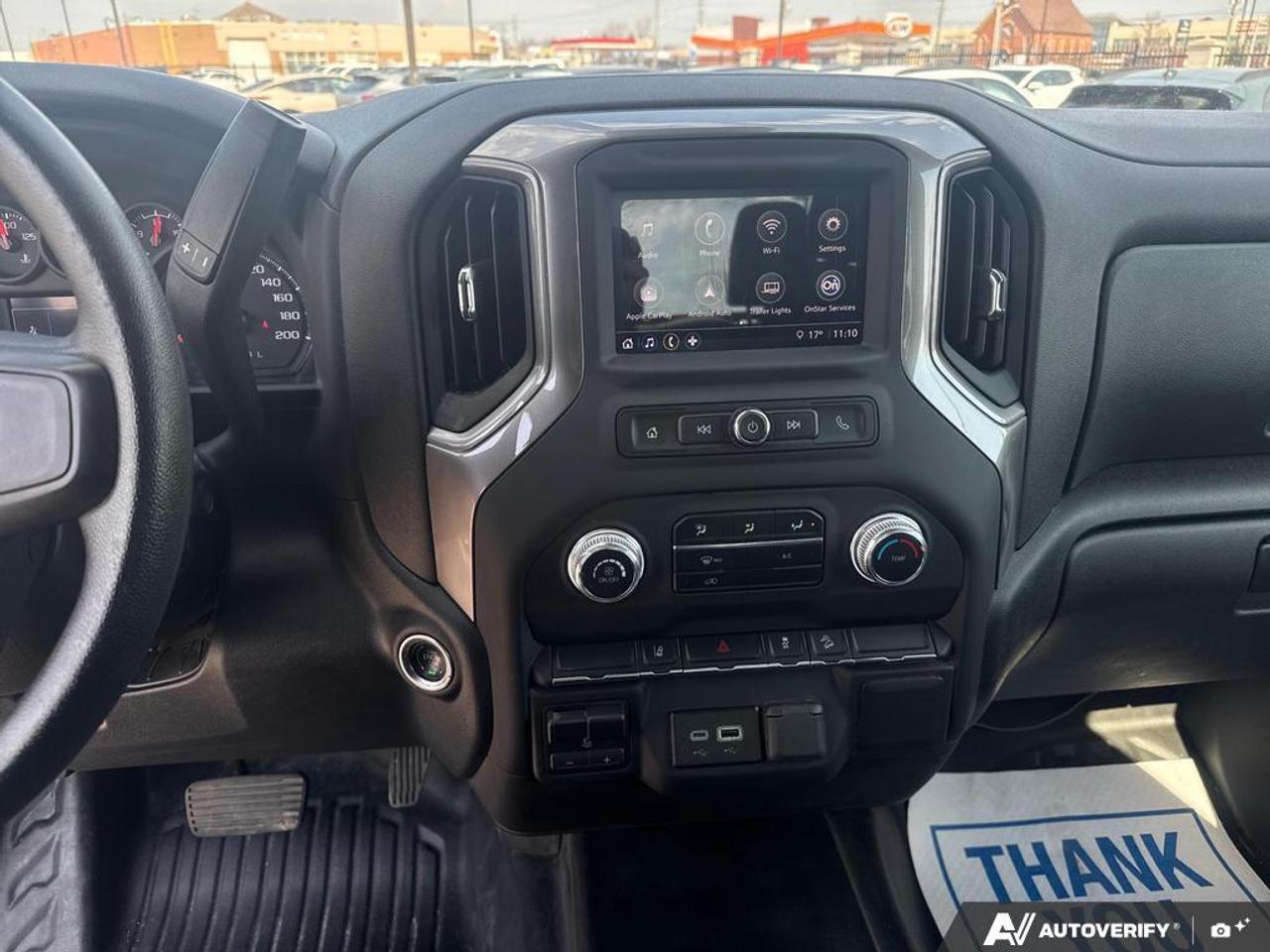 2025 GMC SIERRA 2500HD Pro   NO CLAIMS   6.6L V8 GAS   APPLE CARPLAY Photo