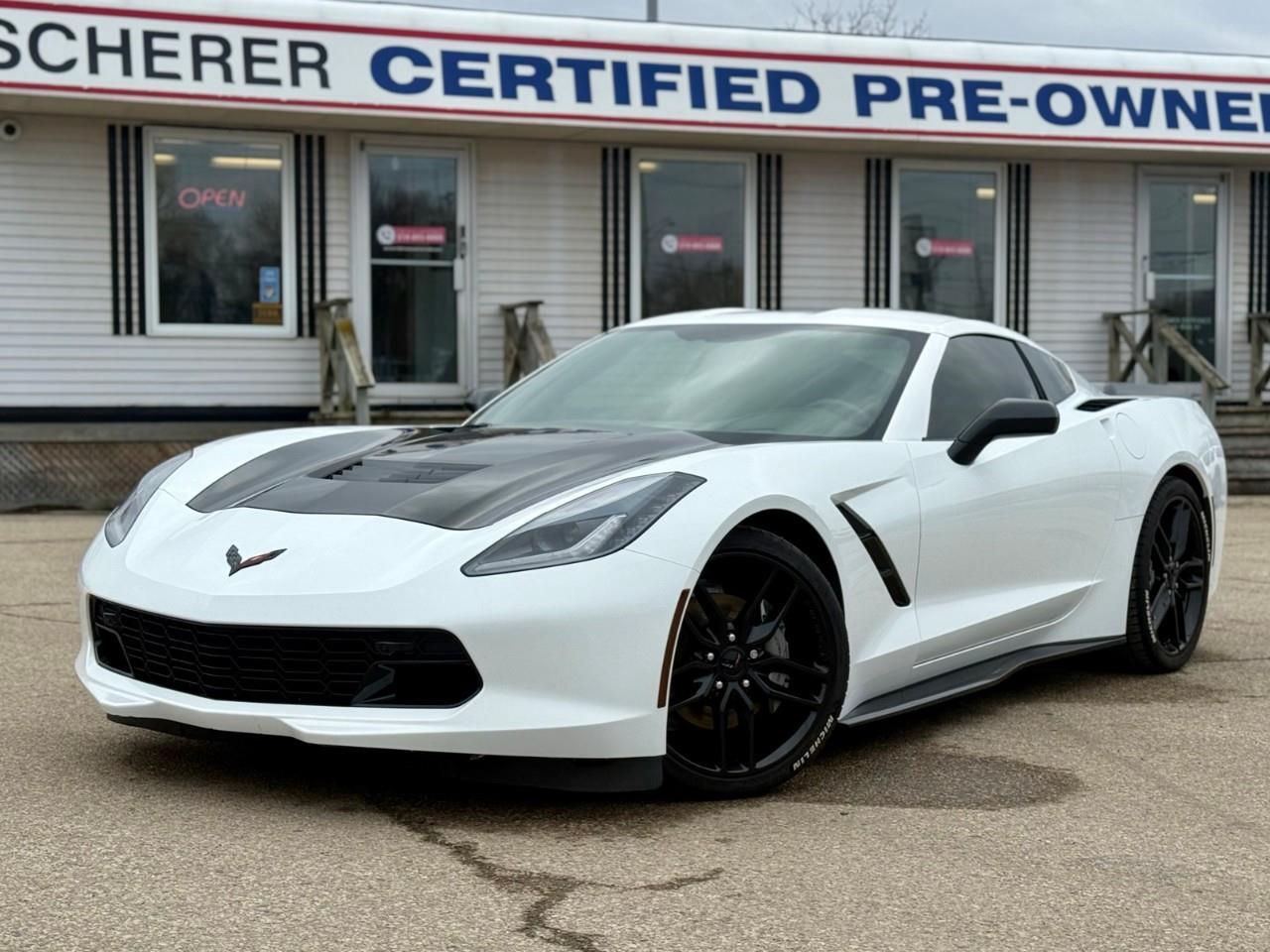 2017 Chevrolet Corvette Stingray 2dr Coupe Photo0
