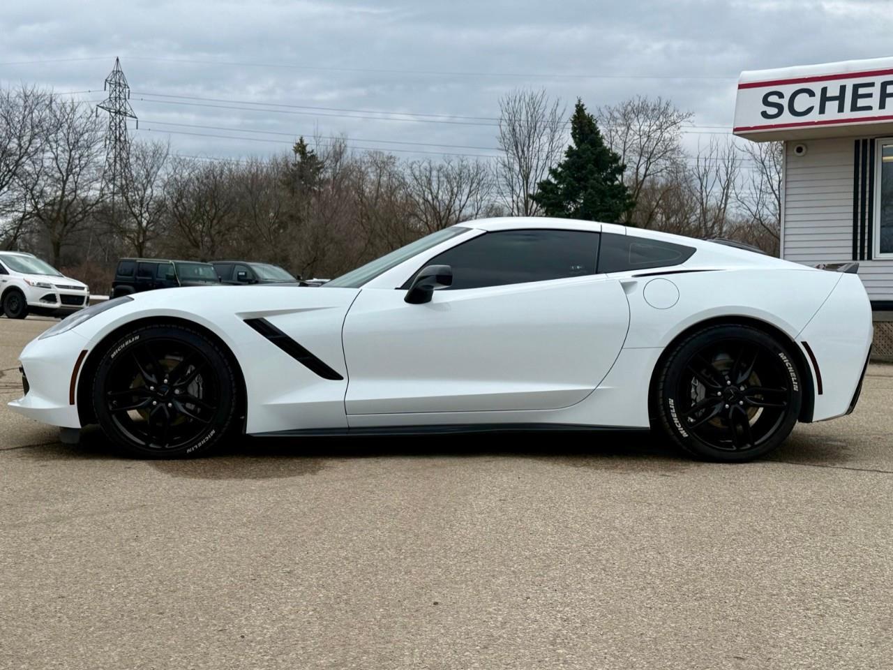 2017 Chevrolet Corvette Stingray 2dr Coupe Photo