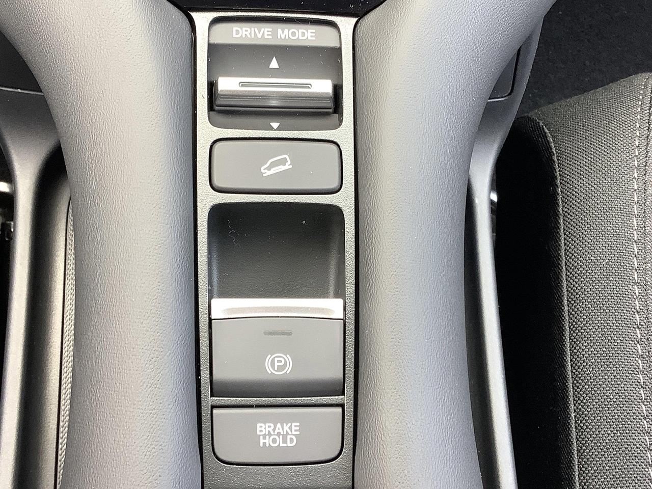 2026 Honda HR-V LX 4dr Front-Wheel Drive Photo