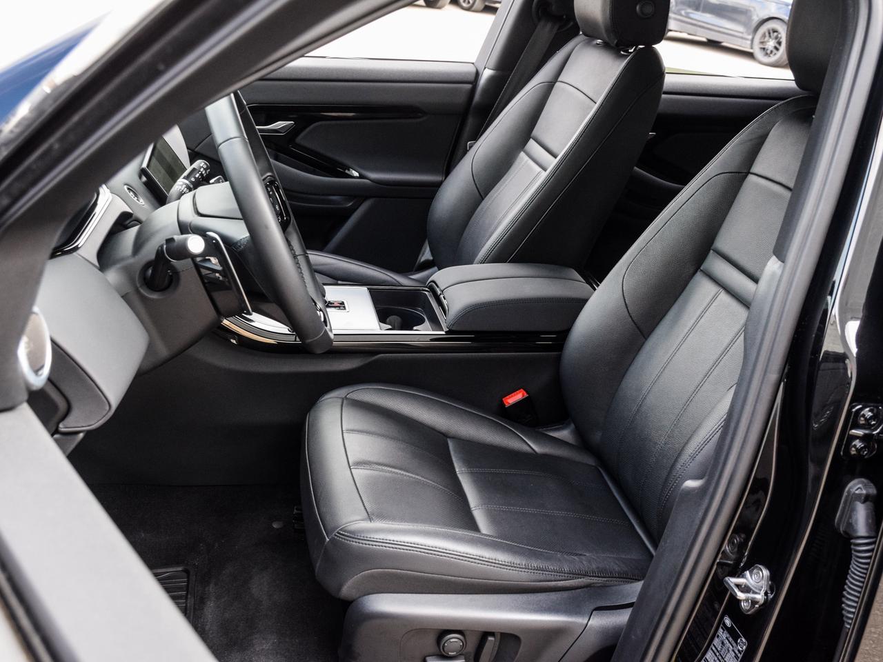 2025 Land Rover Range Rover Evoque S Photo