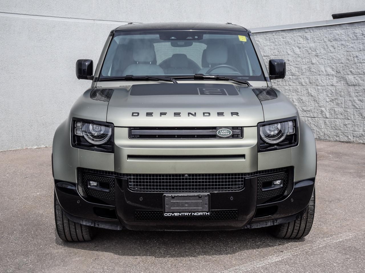 2025 Land Rover Defender X-Dynamic SE Photo