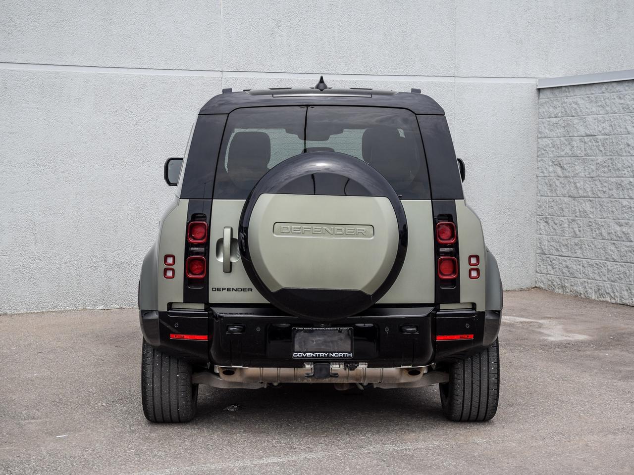 2025 Land Rover Defender X-Dynamic SE Photo