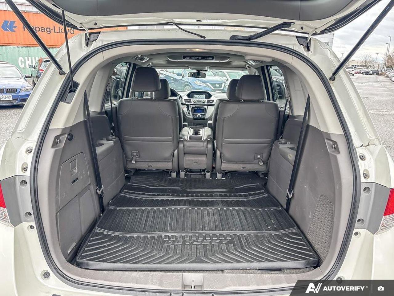 2016 Honda Odyssey Touring (AS-IS) Photo