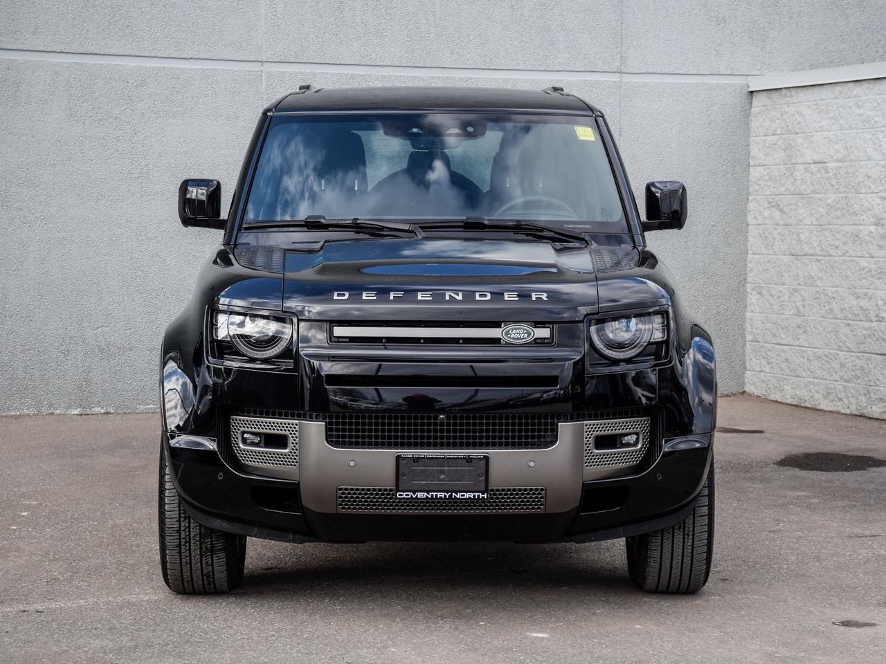 2025 Land Rover Defender X-DYNAMIC SE -DYNAMIC SE Photo5