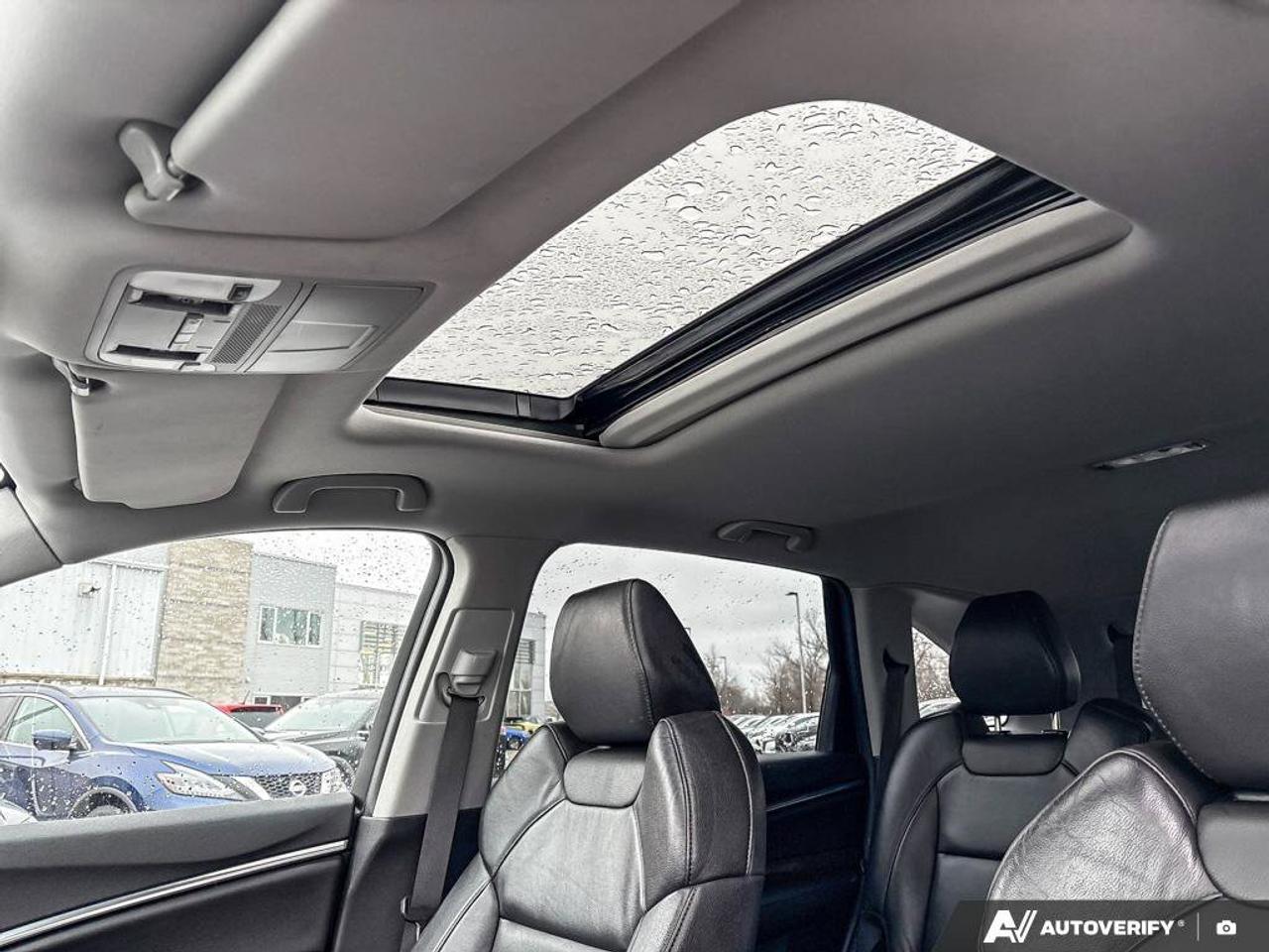 2017 Acura MDX BASE  7 Passenger   Sunroof   Heated  Leather Seat Photo