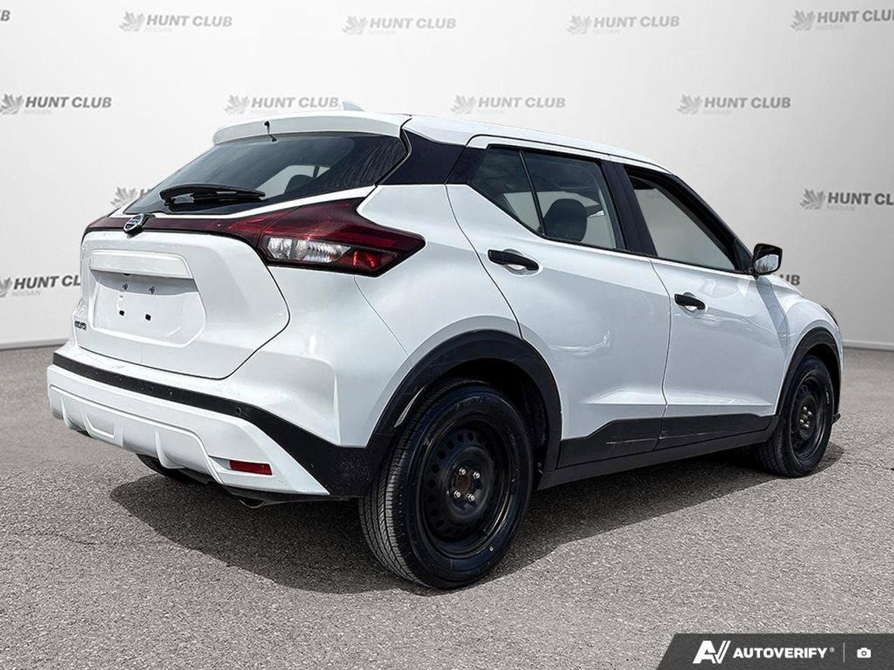 2021 Nissan Kicks S   Apple Car Play   Android Auto Photo