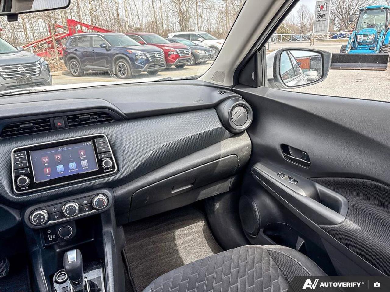 2021 Nissan Kicks S   Apple Car Play   Android Auto Photo