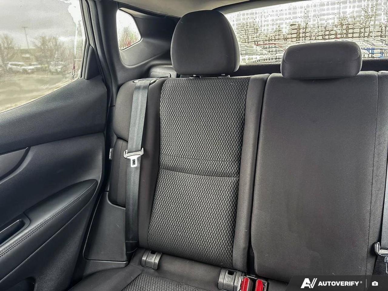 2023 Nissan Qashqai S   Heated Seats   Apple CarPlay   Alloy Rims Photo