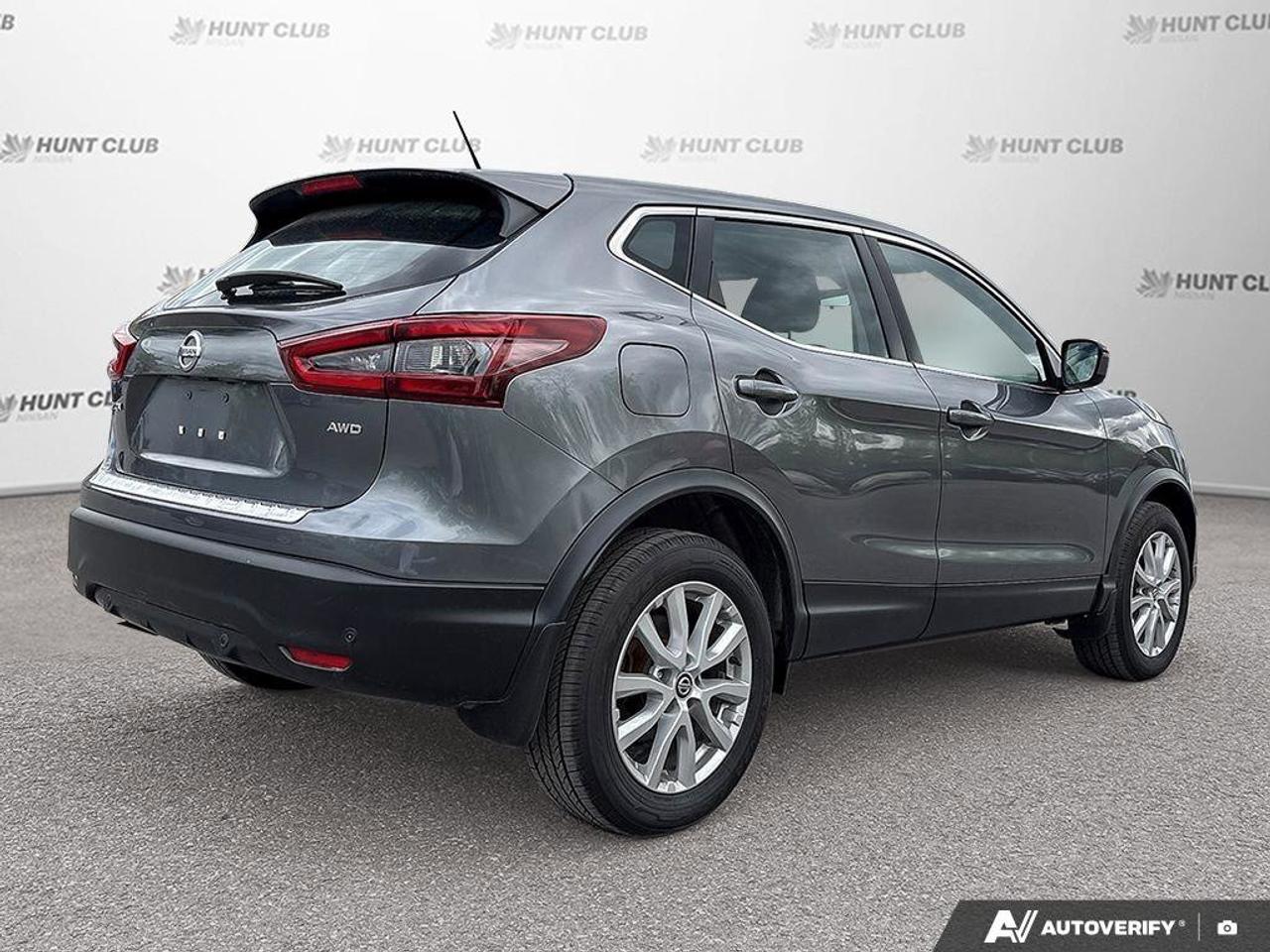 2023 Nissan Qashqai S   Heated Seats   Apple CarPlay   Alloy Rims Photo