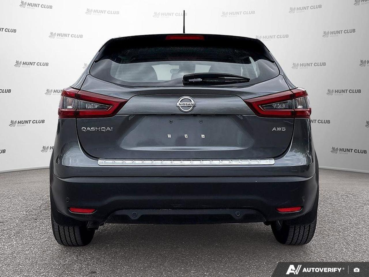2023 Nissan Qashqai S   Heated Seats   Apple CarPlay   Alloy Rims Photo