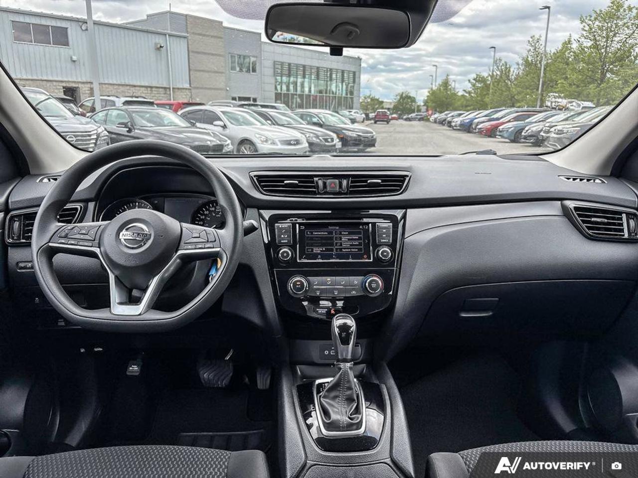 2023 Nissan Qashqai S   Heated Seats   Apple CarPlay   Alloy Rims Photo