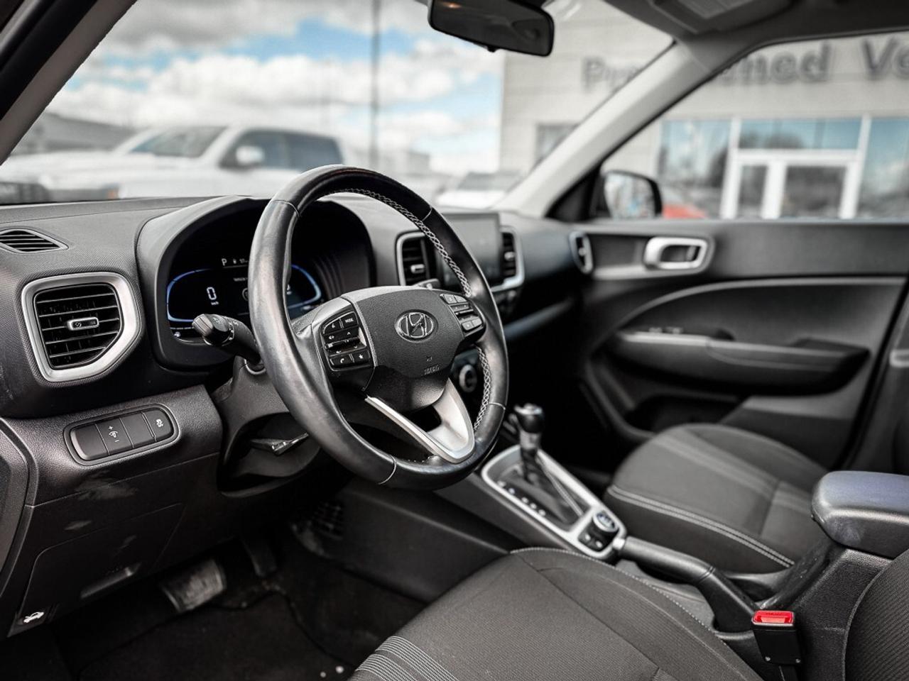 2023 Hyundai Venue Preferred   BLINDSPOT   LANE KEEP   HEATED SEATS Photo2