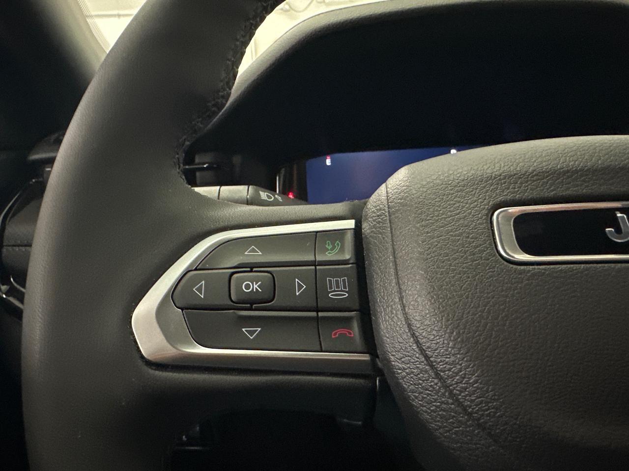 2025 Jeep Compass Altitude 4dr 4x4 Photo