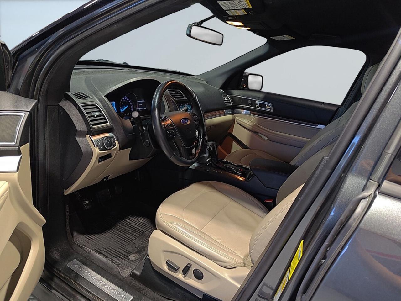 2019 Ford Explorer 7 Seater Limited/NAVi/Sunroof/Drive Assist/Leather Photo