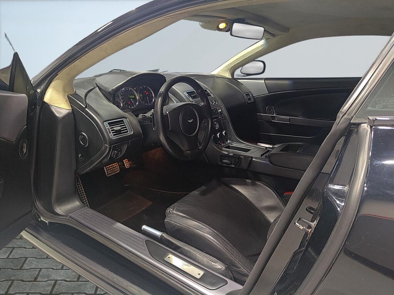 2005 Aston Martin DB9 V12/ The real Deal/ Very Well maintained / Own it Photo